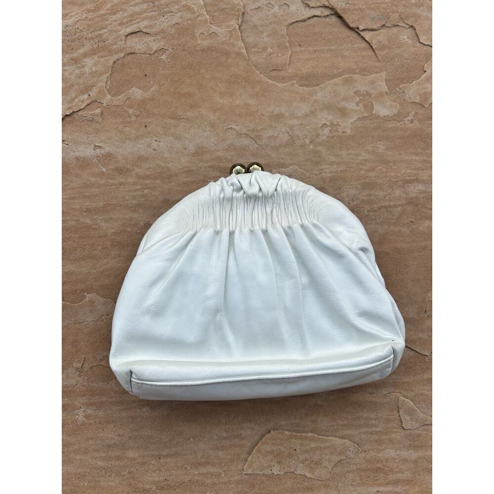 Vintage Etra Exotic Genuine Leather White Embossed Lizard/Snake Clutch Handbag